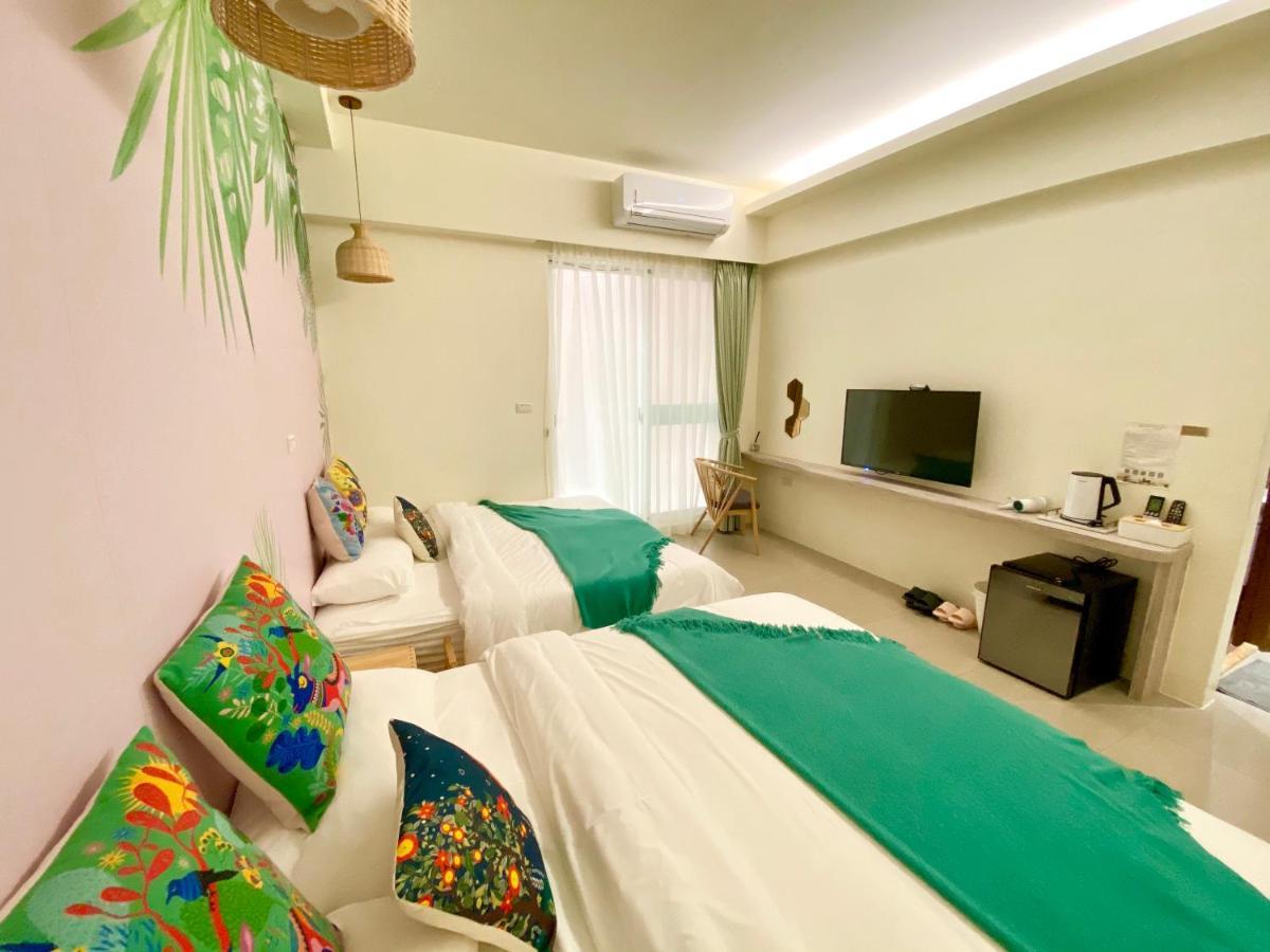 Red Vacation Rental Hengchun Exterior photo